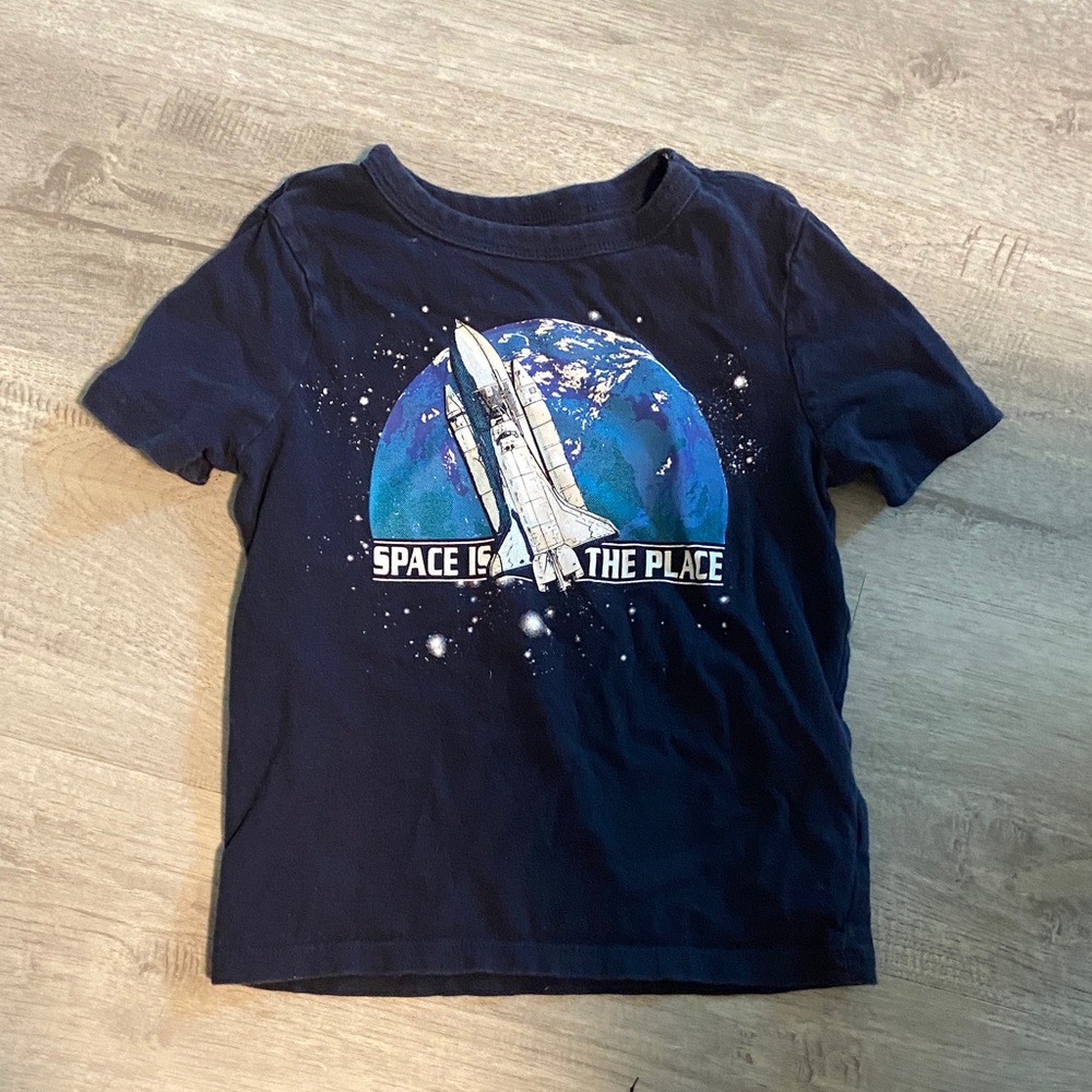 GAP kids Navy Space Rocket ship cotton T-shirt size XS 4/5